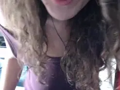 Amateur Live Porn of Dynna_