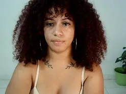 Amateur Live Porn of isa_bellaxx2