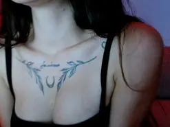 Amateur Live Sex Cam of CHLOEEXOTIC