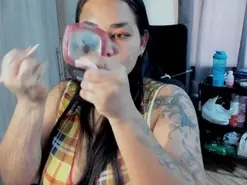 Amateur Live Porn of mabelydani
