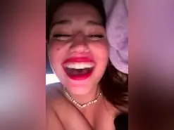 Amateur Sex Cam of Allisonfoxxx