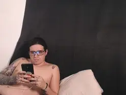 Amateur Live Sex of sex_pistol