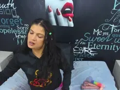 Amateur Sex Cam of HornyRouse