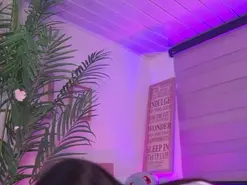 Amateur Free Porn Cam of _dakotaa_