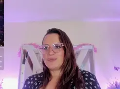Amateur Live Sex of cristal_laurent