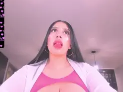 Amateur Live Porn of LeahLombardi