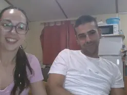 Amateur Sex Cam of Quenomirees