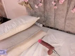 Amateur Private Sex Chat of Chleo_