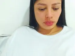 Amateur Nude Webcam of ImSweetLips