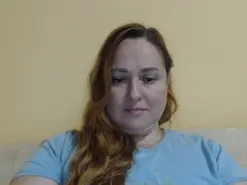 Amateur Adult Video Chat of zara_red