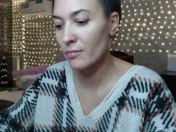 Bongacams Free Porn Cam of Marina4Love