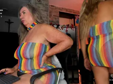 Bongacams Best live sex cam show of mature-younga