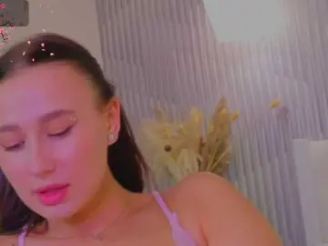 Bongacams Live Sex Cam of Kiki-angelll