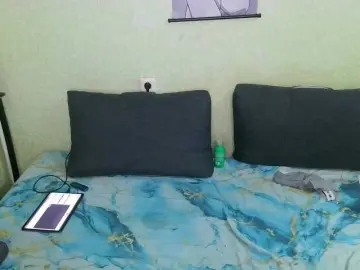 Bongacams Private Sex Chat of xxWeWannaFuckxx