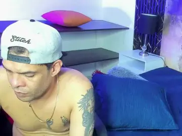 Bongacams Sex Chat of MiaAndErick