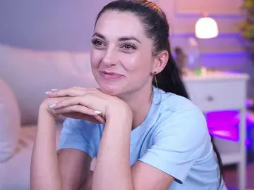 Bongacams Best live sex cam show of EllyLynne