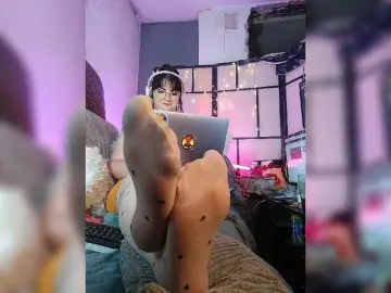 Bongacams Live Sex Cam of monicaangels