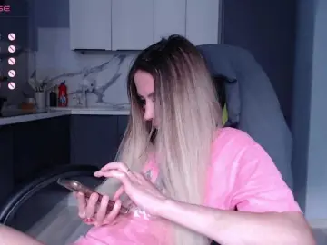 Bongacams Private Sex Chat of blondalina
