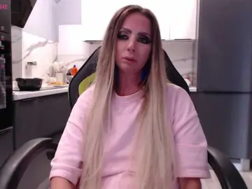 Bongacams Watch Live Sex Cams of blondalina