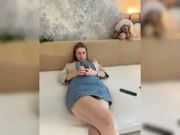 Bongacams Nude Webcam of Incredible123