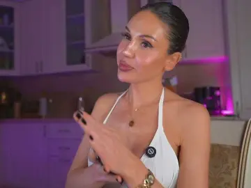 Bongacams Free Live Porn of tina-coka111