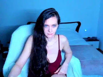 Bongacams Free Live Porn of SexQueen11