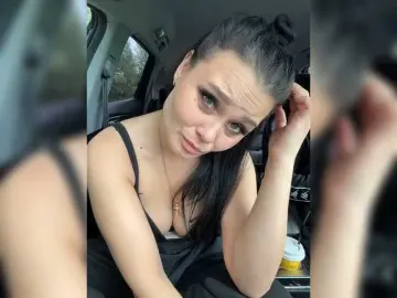 Bongacams Best live sex cam show of Paratrax