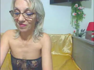 Bongacams Adult Webcam of siminafoxx4u