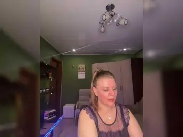 Bongacams Watch Live Sex Cams of Taly1974
