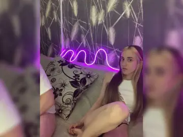Bongacams Free Live Porn of SweetPussies