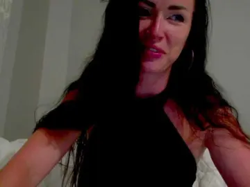 Bongacams Watch Live Sex Cams of CallMeSugar