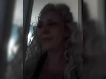 Bongacams Best live sex cam show of mery8poppins