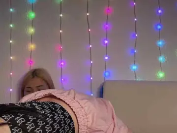 Bongacams Live Sex Cam of 1NIGHT-