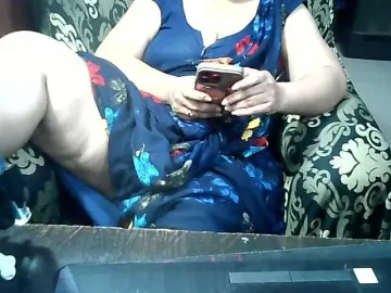 Bongacams Best live sex cam show of Indianbhabhimilf40
