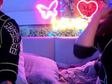 Bongacams Live Sex Cam of 2Laski2