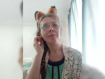 Bongacams Live Sex Cam of -queen-margo-