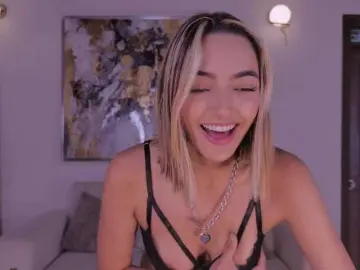 Bongacams Private Sex Chat of MelissaMoore