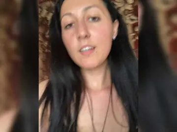 Bongacams Sex Cam of MiaTorres