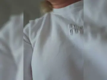 Bongacams Live Sex Cam of YourWitcher