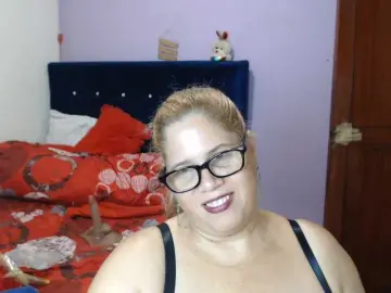 Bongacams Sex Cam of ElizabethTaylor8