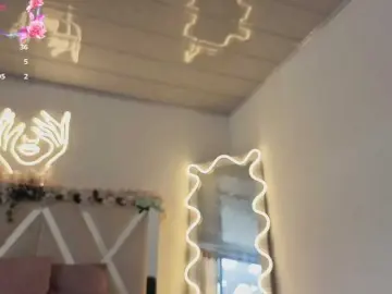 Bongacams Free Live Porn of ZURY-TAY