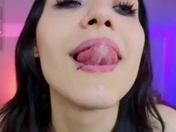 Bongacams Best live sex cam show of DarcyBlackwood