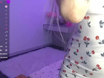 Bongacams Best live sex cam show of BlondyLi