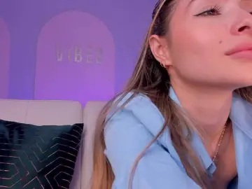 Bongacams Free Live Porn of StacyWoods