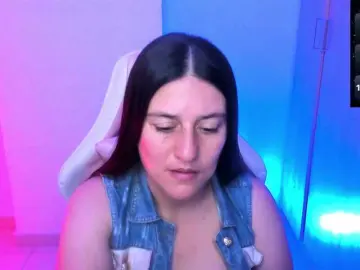 Bongacams Live Porn of Saskyaajohnson