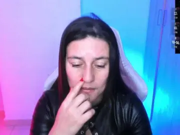 Bongacams Sex Cam of Saskyaajohnson