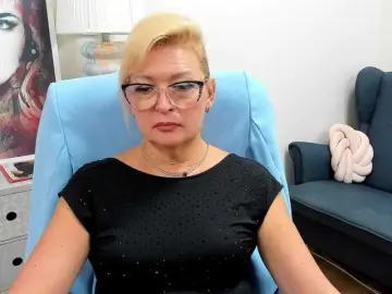Bongacams Sex Cam of LunaFantasy