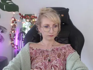 Bongacams Free Live Porn of CinderellaMoon