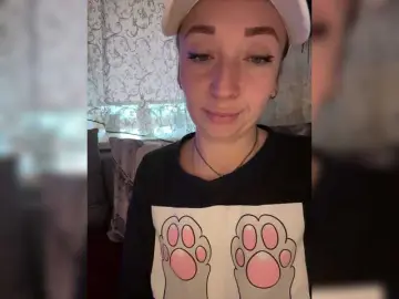 Bongacams Watch Live Sex Cams of AureliyXXX
