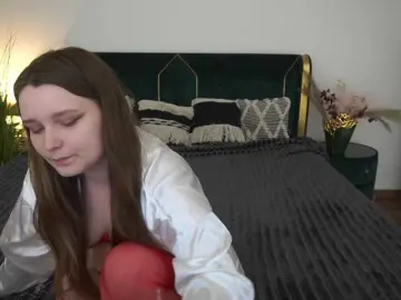 Bongacams Adult Webcam of MagikPeachh